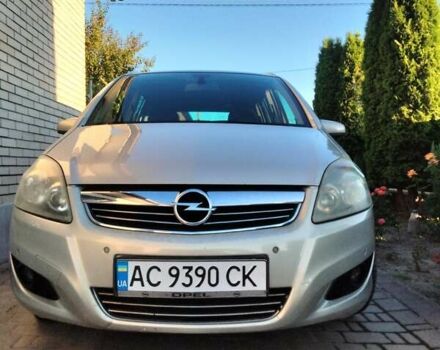 Серый Опель Зафира, объемом двигателя 1.7 л и пробегом 295 тыс. км за 5900 $, фото 5 на Automoto.ua