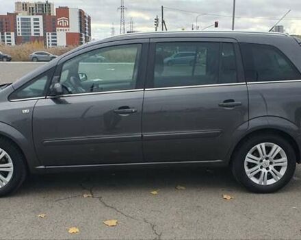 Сірий Опель Зафіра, об'ємом двигуна 1.8 л та пробігом 228 тис. км за 6500 $, фото 22 на Automoto.ua