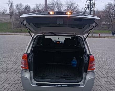 Серый Опель Зафира, объемом двигателя 1.8 л и пробегом 210 тыс. км за 7600 $, фото 21 на Automoto.ua