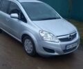 Серый Опель Зафира, объемом двигателя 1.8 л и пробегом 226 тыс. км за 5500 $, фото 2 на Automoto.ua