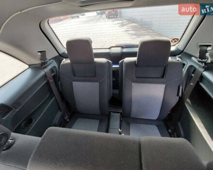 Серый Опель Зафира, объемом двигателя 1.7 л и пробегом 256 тыс. км за 6000 $, фото 18 на Automoto.ua