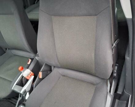 Серый Опель Зафира, объемом двигателя 1.6 л и пробегом 191 тыс. км за 5800 $, фото 17 на Automoto.ua