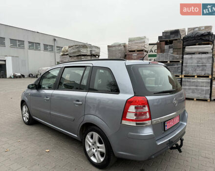 Серый Опель Зафира, объемом двигателя 1.6 л и пробегом 290 тыс. км за 5750 $, фото 8 на Automoto.ua