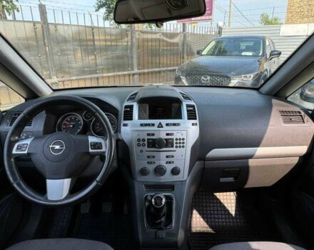 Серый Опель Зафира, объемом двигателя 1.6 л и пробегом 278 тыс. км за 5190 $, фото 13 на Automoto.ua
