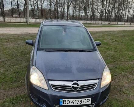 Сірий Опель Зафіра, об'ємом двигуна 1.7 л та пробігом 217 тис. км за 5700 $, фото 7 на Automoto.ua