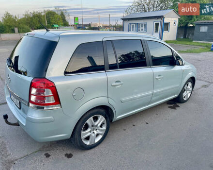 Серый Опель Зафира, объемом двигателя 1.7 л и пробегом 290 тыс. км за 7000 $, фото 9 на Automoto.ua