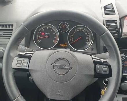 Сірий Опель Зафіра, об'ємом двигуна 1.8 л та пробігом 228 тис. км за 6500 $, фото 41 на Automoto.ua