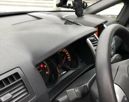 Серый Опель Зафира, объемом двигателя 1.7 л и пробегом 253 тыс. км за 6350 $, фото 8 на Automoto.ua