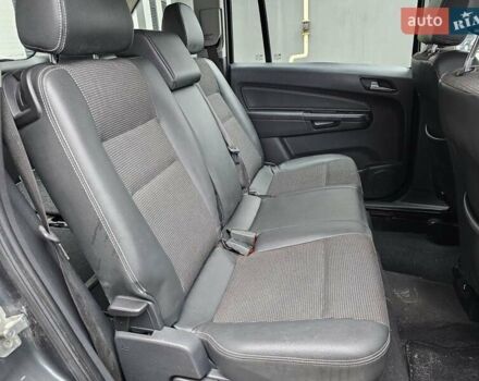 Серый Опель Зафира, объемом двигателя 1.8 л и пробегом 187 тыс. км за 6690 $, фото 7 на Automoto.ua