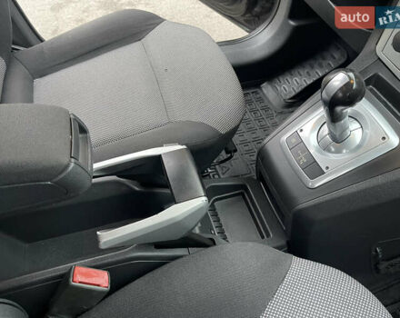 Серый Опель Зафира, объемом двигателя 1.8 л и пробегом 176 тыс. км за 5600 $, фото 39 на Automoto.ua