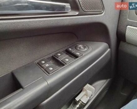 Серый Опель Зафира, объемом двигателя 1.7 л и пробегом 295 тыс. км за 5900 $, фото 11 на Automoto.ua