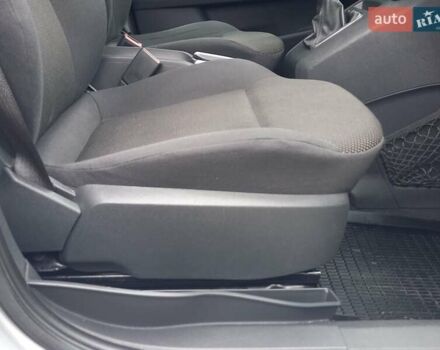 Серый Опель Зафира, объемом двигателя 1.6 л и пробегом 229 тыс. км за 6800 $, фото 15 на Automoto.ua