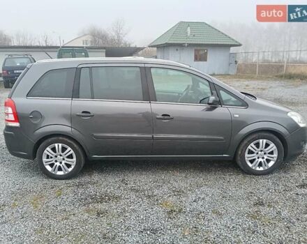 Сірий Опель Зафіра, об'ємом двигуна 1.8 л та пробігом 202 тис. км за 6400 $, фото 1 на Automoto.ua