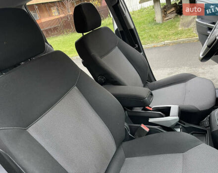 Серый Опель Зафира, объемом двигателя 1.8 л и пробегом 176 тыс. км за 5600 $, фото 38 на Automoto.ua