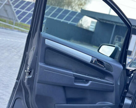 Серый Опель Зафира, объемом двигателя 1.6 л и пробегом 181 тыс. км за 6500 $, фото 32 на Automoto.ua