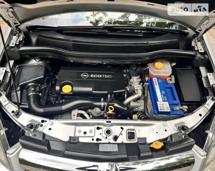 Серый Опель Зафира, объемом двигателя 1.7 л и пробегом 173 тыс. км за 7850 $, фото 27 на Automoto.ua