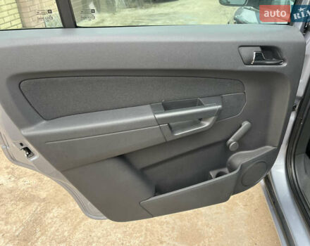 Серый Опель Зафира, объемом двигателя 1.8 л и пробегом 197 тыс. км за 7200 $, фото 42 на Automoto.ua