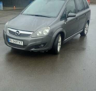 Серый Опель Зафира, объемом двигателя 1.6 л и пробегом 280 тыс. км за 6500 $, фото 2 на Automoto.ua