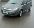 Серый Опель Зафира, объемом двигателя 1.6 л и пробегом 280 тыс. км за 6500 $, фото 2 на Automoto.ua