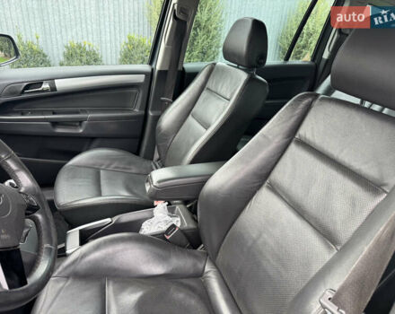 Серый Опель Зафира, объемом двигателя 1.6 л и пробегом 298 тыс. км за 5300 $, фото 10 на Automoto.ua