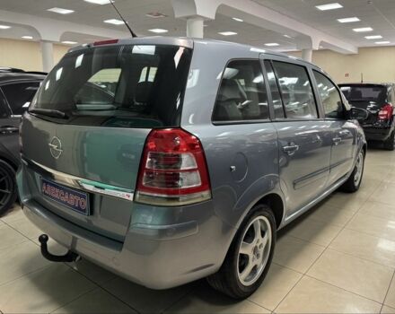 Серый Опель Зафира, объемом двигателя 1.8 л и пробегом 204 тыс. км за 6000 $, фото 6 на Automoto.ua