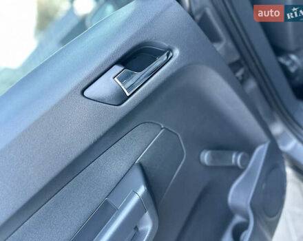 Серый Опель Зафира, объемом двигателя 1.6 л и пробегом 181 тыс. км за 6500 $, фото 59 на Automoto.ua