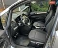 Серый Опель Зафира, объемом двигателя 1.8 л и пробегом 154 тыс. км за 5900 $, фото 8 на Automoto.ua