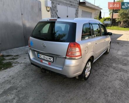 Серый Опель Зафира, объемом двигателя 1.7 л и пробегом 386 тыс. км за 5600 $, фото 1 на Automoto.ua