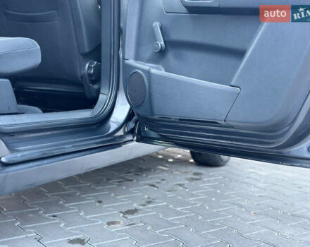 Серый Опель Зафира, объемом двигателя 1.6 л и пробегом 181 тыс. км за 6500 $, фото 65 на Automoto.ua