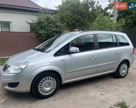 Серый Опель Зафира, объемом двигателя 1.6 л и пробегом 210 тыс. км за 6650 $, фото 18 на Automoto.ua