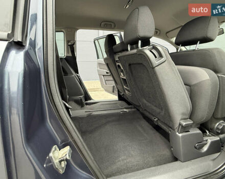 Серый Опель Зафира, объемом двигателя 1.6 л и пробегом 212 тыс. км за 6350 $, фото 23 на Automoto.ua