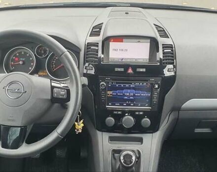 Сірий Опель Зафіра, об'ємом двигуна 1.8 л та пробігом 228 тис. км за 6500 $, фото 40 на Automoto.ua