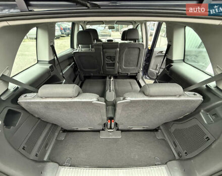 Серый Опель Зафира, объемом двигателя 1.6 л и пробегом 212 тыс. км за 6350 $, фото 49 на Automoto.ua