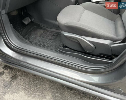 Серый Опель Зафира, объемом двигателя 1.8 л и пробегом 176 тыс. км за 5600 $, фото 15 на Automoto.ua