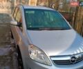 Серый Опель Зафира, объемом двигателя 1.69 л и пробегом 217 тыс. км за 6000 $, фото 1 на Automoto.ua