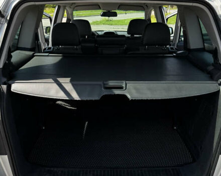 Серый Опель Зафира, объемом двигателя 1.91 л и пробегом 220 тыс. км за 8000 $, фото 11 на Automoto.ua