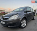Серый Опель Зафира, объемом двигателя 1.9 л и пробегом 254 тыс. км за 7700 $, фото 2 на Automoto.ua