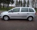Серый Опель Зафира, объемом двигателя 1.6 л и пробегом 190 тыс. км за 5600 $, фото 7 на Automoto.ua