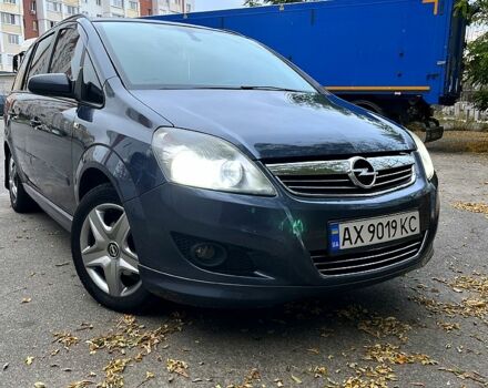 Сірий Опель Зафіра, об'ємом двигуна 1.8 л та пробігом 279 тис. км за 8500 $, фото 1 на Automoto.ua