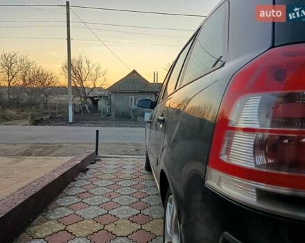 Сірий Опель Зафіра, об'ємом двигуна 1.7 л та пробігом 220 тис. км за 6200 $, фото 5 на Automoto.ua