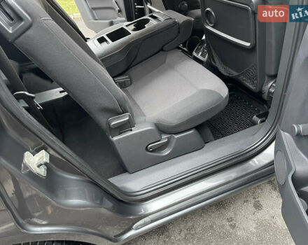 Серый Опель Зафира, объемом двигателя 1.8 л и пробегом 176 тыс. км за 5600 $, фото 31 на Automoto.ua