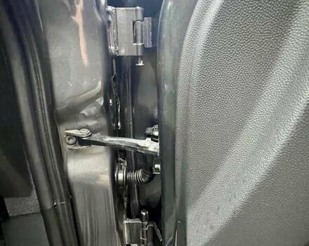 Серый Опель Зафира, объемом двигателя 1.6 л и пробегом 208 тыс. км за 6550 $, фото 51 на Automoto.ua