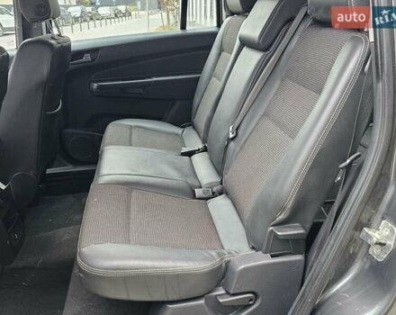 Серый Опель Зафира, объемом двигателя 1.8 л и пробегом 187 тыс. км за 6690 $, фото 9 на Automoto.ua