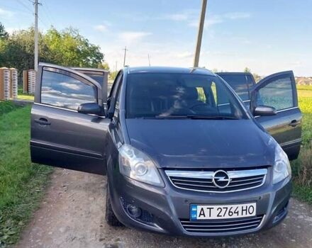 Серый Опель Зафира, объемом двигателя 1.6 л и пробегом 280 тыс. км за 6600 $, фото 6 на Automoto.ua