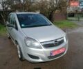 Серый Опель Зафира, объемом двигателя 1.6 л и пробегом 195 тыс. км за 5850 $, фото 1 на Automoto.ua