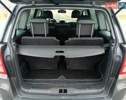 Сірий Опель Зафіра, об'ємом двигуна 1.8 л та пробігом 202 тис. км за 6400 $, фото 8 на Automoto.ua