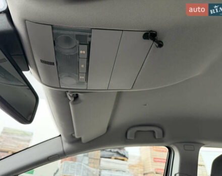 Серый Опель Зафира, объемом двигателя 1.6 л и пробегом 290 тыс. км за 5750 $, фото 27 на Automoto.ua