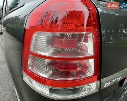 Серый Опель Зафира, объемом двигателя 1.6 л и пробегом 208 тыс. км за 6550 $, фото 26 на Automoto.ua