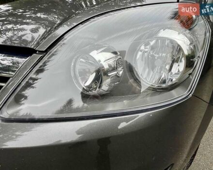 Серый Опель Зафира, объемом двигателя 1.6 л и пробегом 208 тыс. км за 6550 $, фото 24 на Automoto.ua