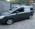 Серый Опель Зафира, объемом двигателя 1.69 л и пробегом 233 тыс. км за 2200 $, фото 1 на Automoto.ua
